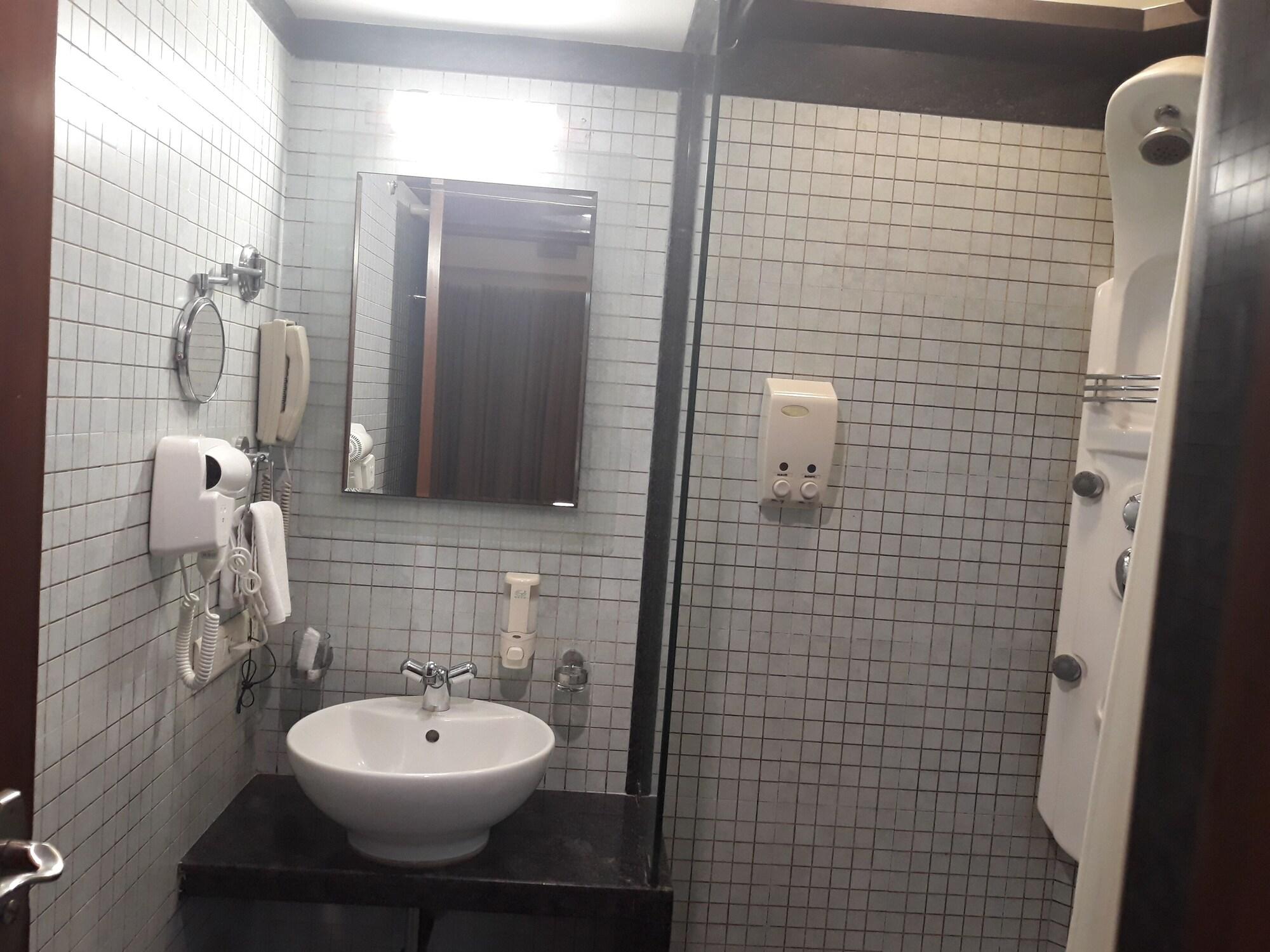 Fabhotel Shubhangan - Nr Bandra Mumbai Luaran gambar