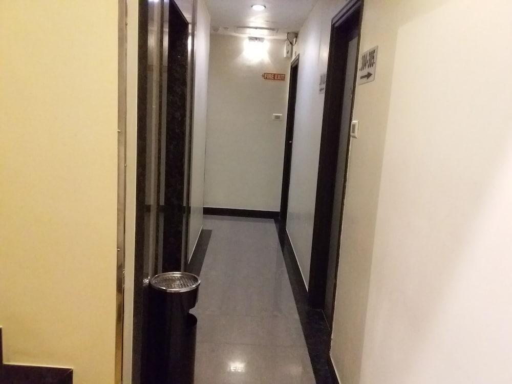 Fabhotel Shubhangan - Nr Bandra Mumbai Luaran gambar